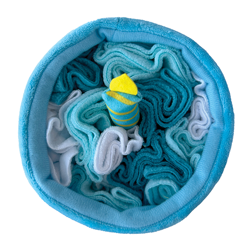 Jouet foufouBRANDS™ fouFIT™ Hide 'n Seek en forme de gâteau d'anniversaire à renifler – Bleu, 13 cm, pour chien