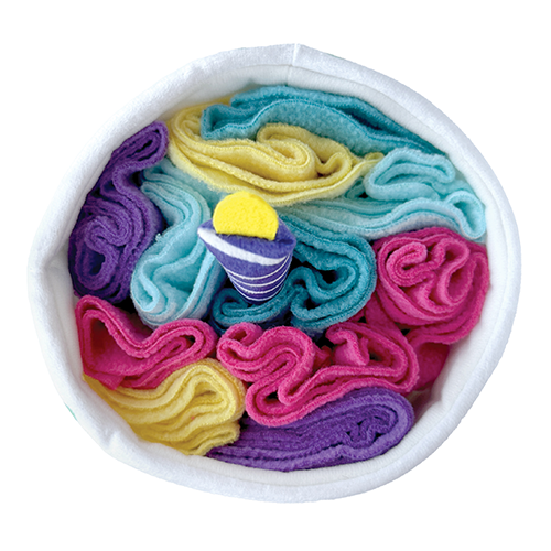 Jouet foufouBRANDS™ fouFIT™ Hide 'n Seek en forme de gâteau d'anniversaire à renifler – Unisexe, 13 cm, pour chien