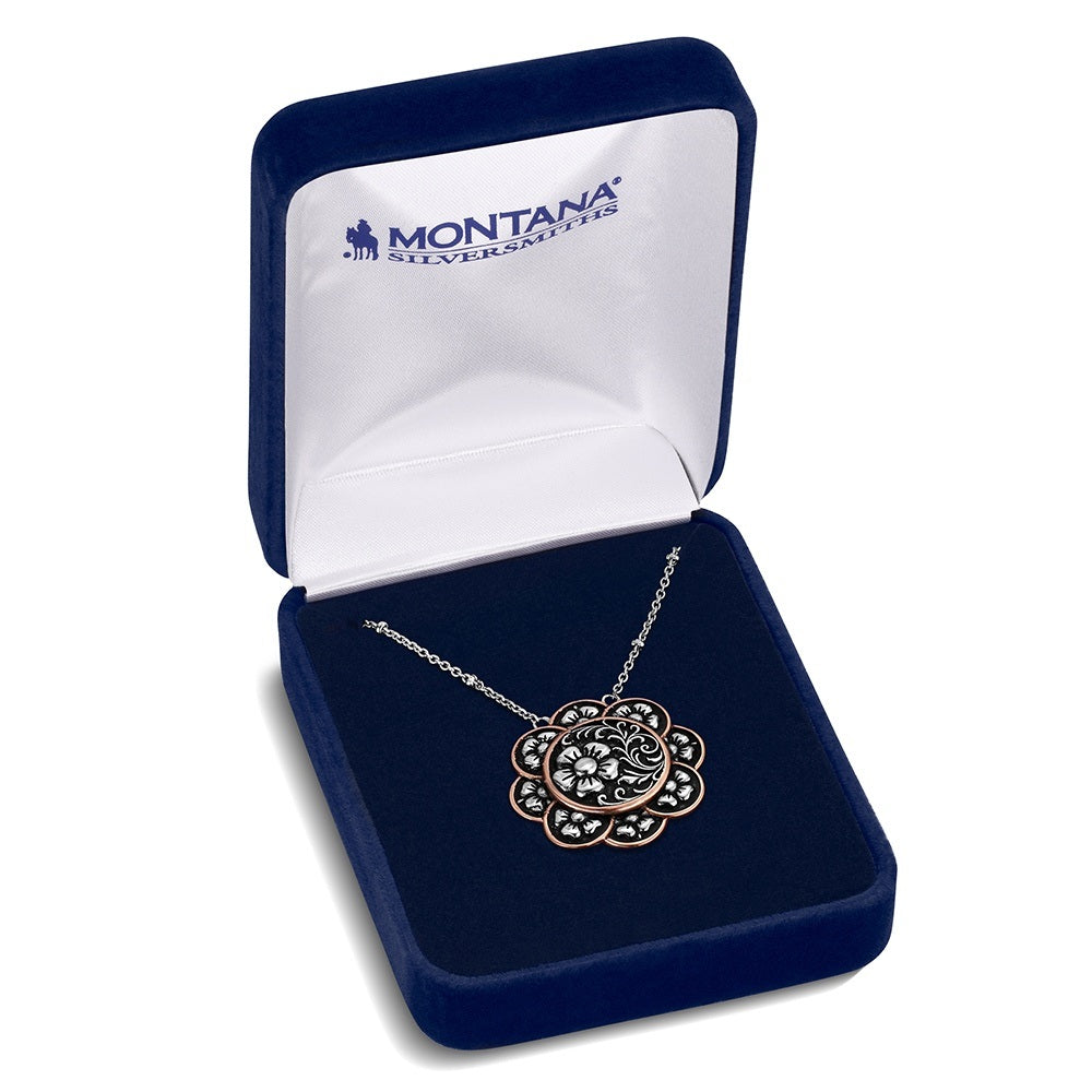 Collier bouquet de fleurs sauvages
