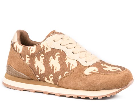 Baskets en daim marron