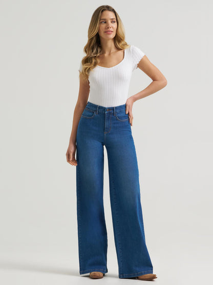 Wrangler® a fait un jean à jambes larges sur mesure - Vienne
