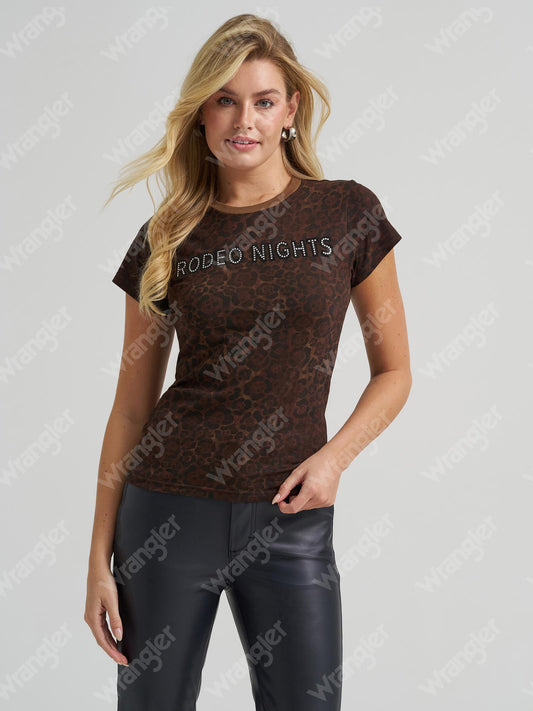 Wrangler® T-shirt léopard  X Lainey Wilson Rodeo Nights - Brown - Femme