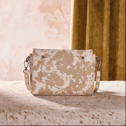Sac bandoulière à franges Wrangler à motif vache- Beige