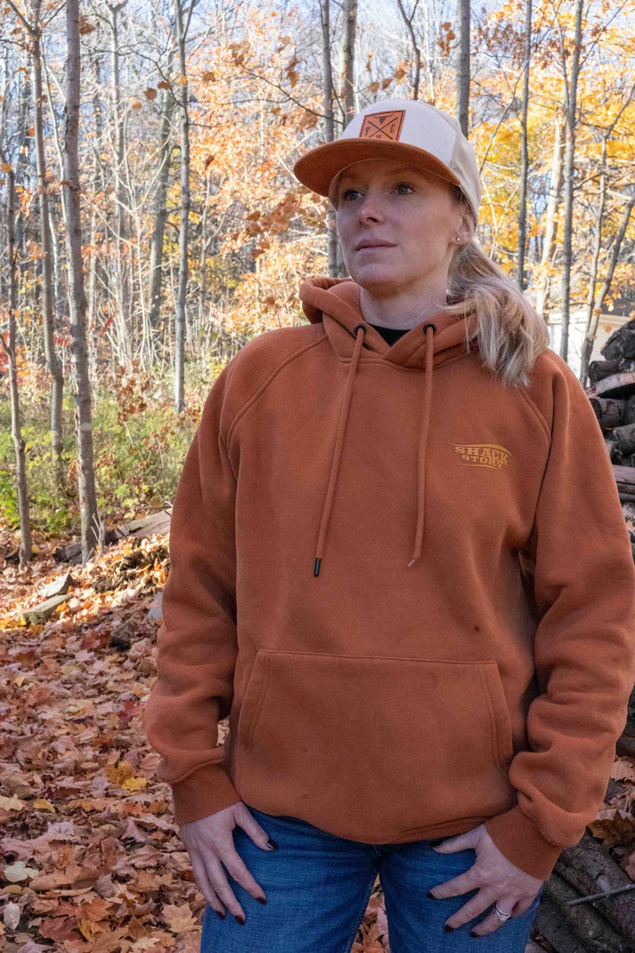 Shack Story Hoodie "Farm Edition" Brun