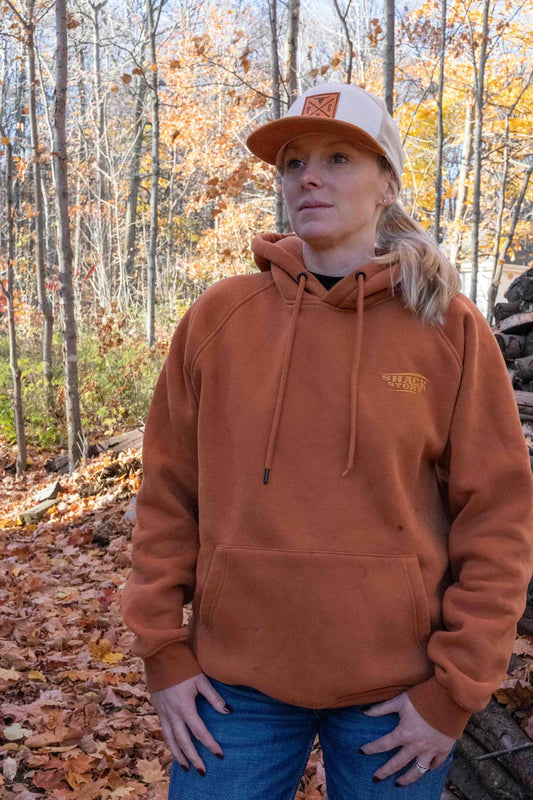 Shack Story Hoodie "Farm Edition" Brun