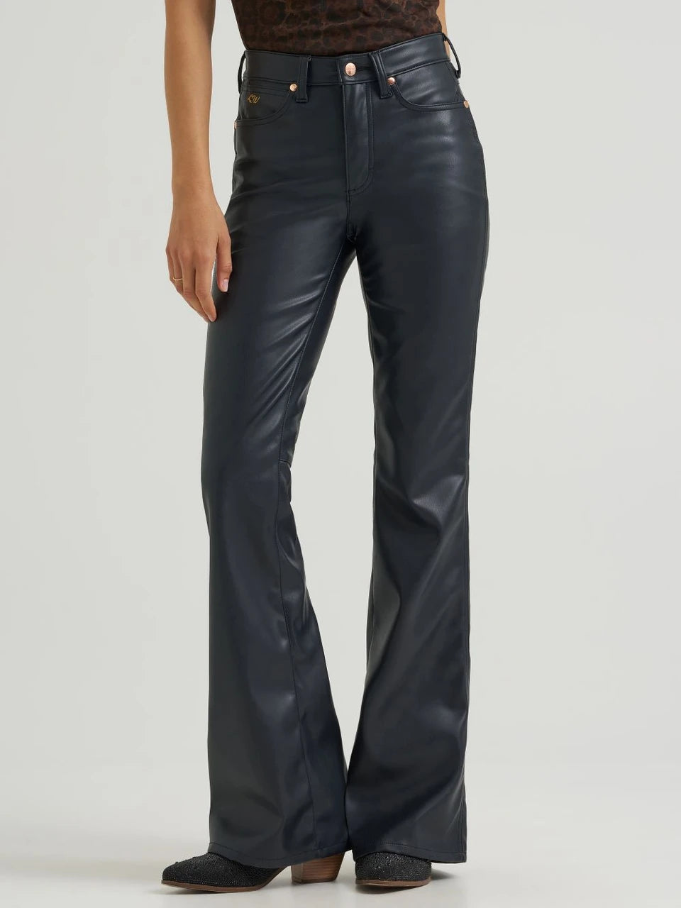 Wrangler® X Lainey Wilson Flare Jean - Black