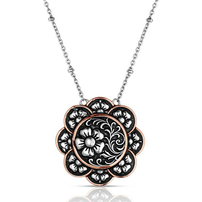 Collier bouquet de fleurs sauvages