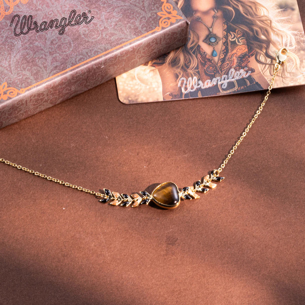 Bracelet Western Wrangler en or 14 carats avec pierre naturelle en cœur BRUN