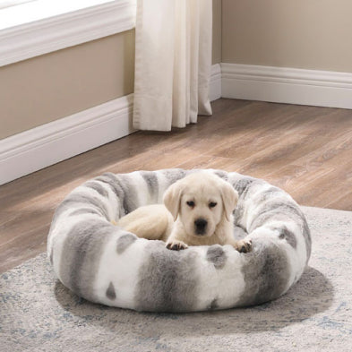 Best Friends by Sheri Patterned Faux Fur Donut Bed Grey (23" x 23")