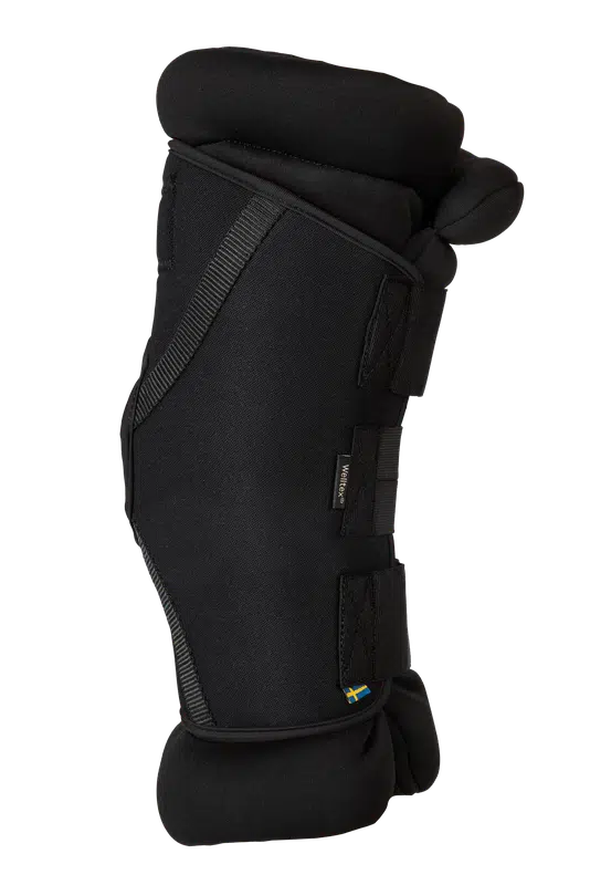 Back On Track Royal Hock Boot W Hole Black Med